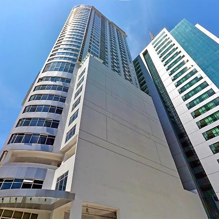Currency Serviced Suites Manila Eksteriør billede