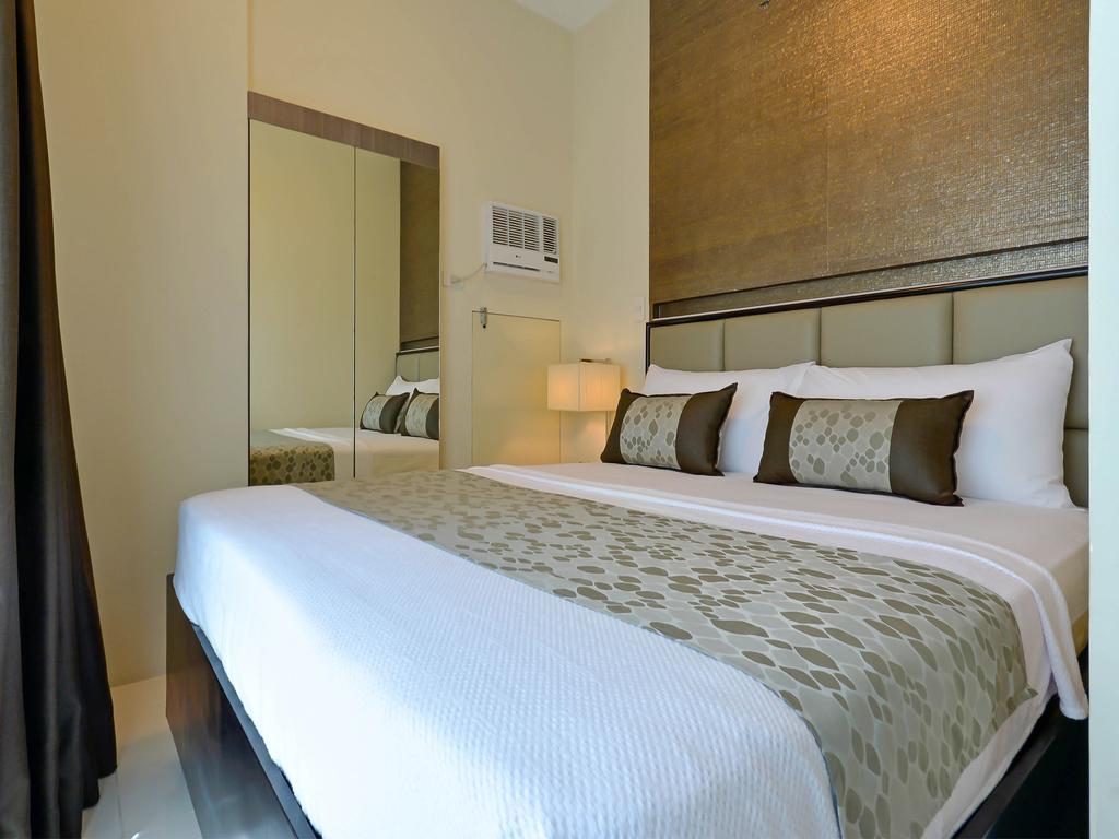 Currency Serviced Suites Manila Eksteriør billede