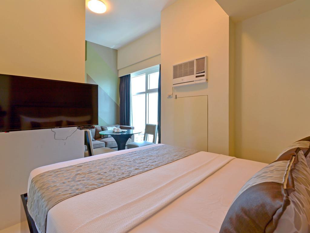 Currency Serviced Suites Manila Eksteriør billede