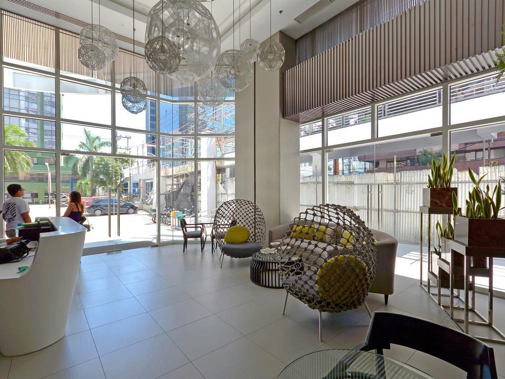 Currency Serviced Suites Manila Eksteriør billede