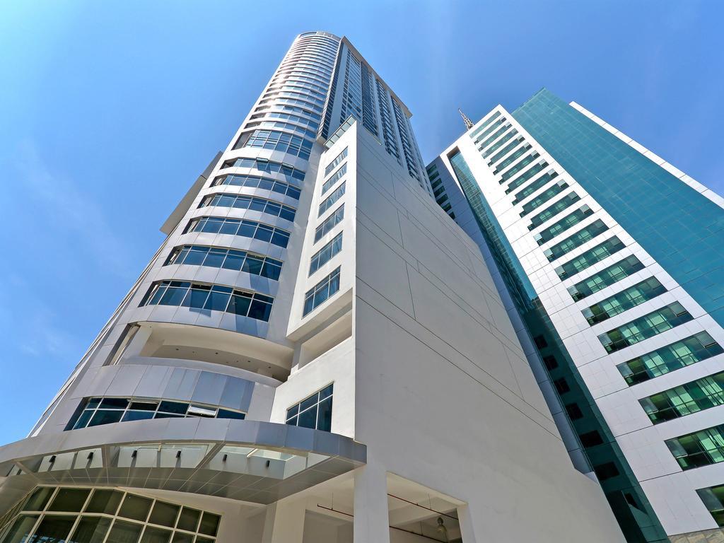 Currency Serviced Suites Manila Eksteriør billede
